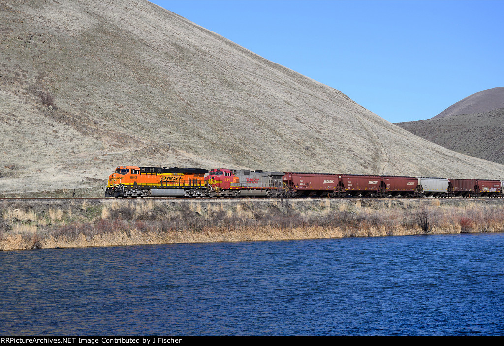 BNSF 6963